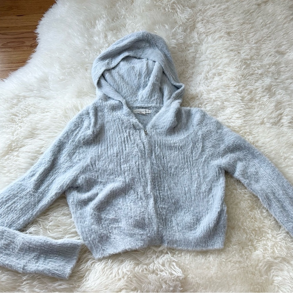 Aeropostale Women’s Fuzzy Zip Up Sweater Baby Blue